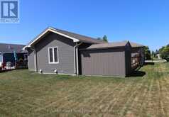 24 HURON HEIGHTS DRIVE | Goderich Ontario | Slide Image Twenty-six