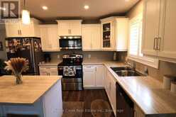 24 HURON HEIGHTS DRIVE | Goderich Ontario | Slide Image Eight