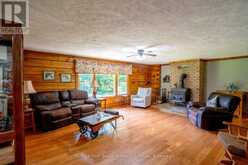 600072 50 SIDE ROAD S | Chatsworth Ontario | Slide Image Nine