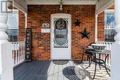 615 BAY STREET | Midland Ontario | Slide Image Four