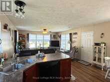 120 SUSSEX SQUARE | Owen Sound Ontario | Slide Image Four