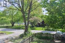 11 HARRIS STREET | Port Carling Ontario | Slide Image Four