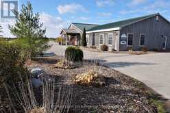 98 EAGLE COURT | Port Elgin Ontario | Slide Image Forty