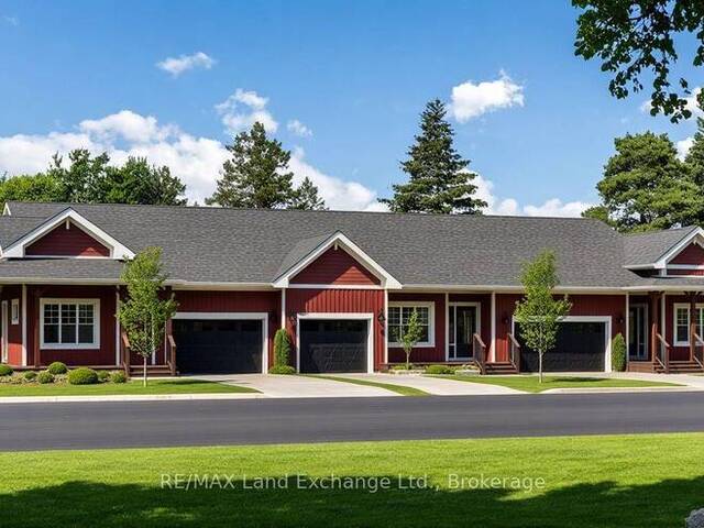 102 EAGLE COURT Port Elgin Ontario, N0H 2C3 - 2 Bedrooms Condo For Sale