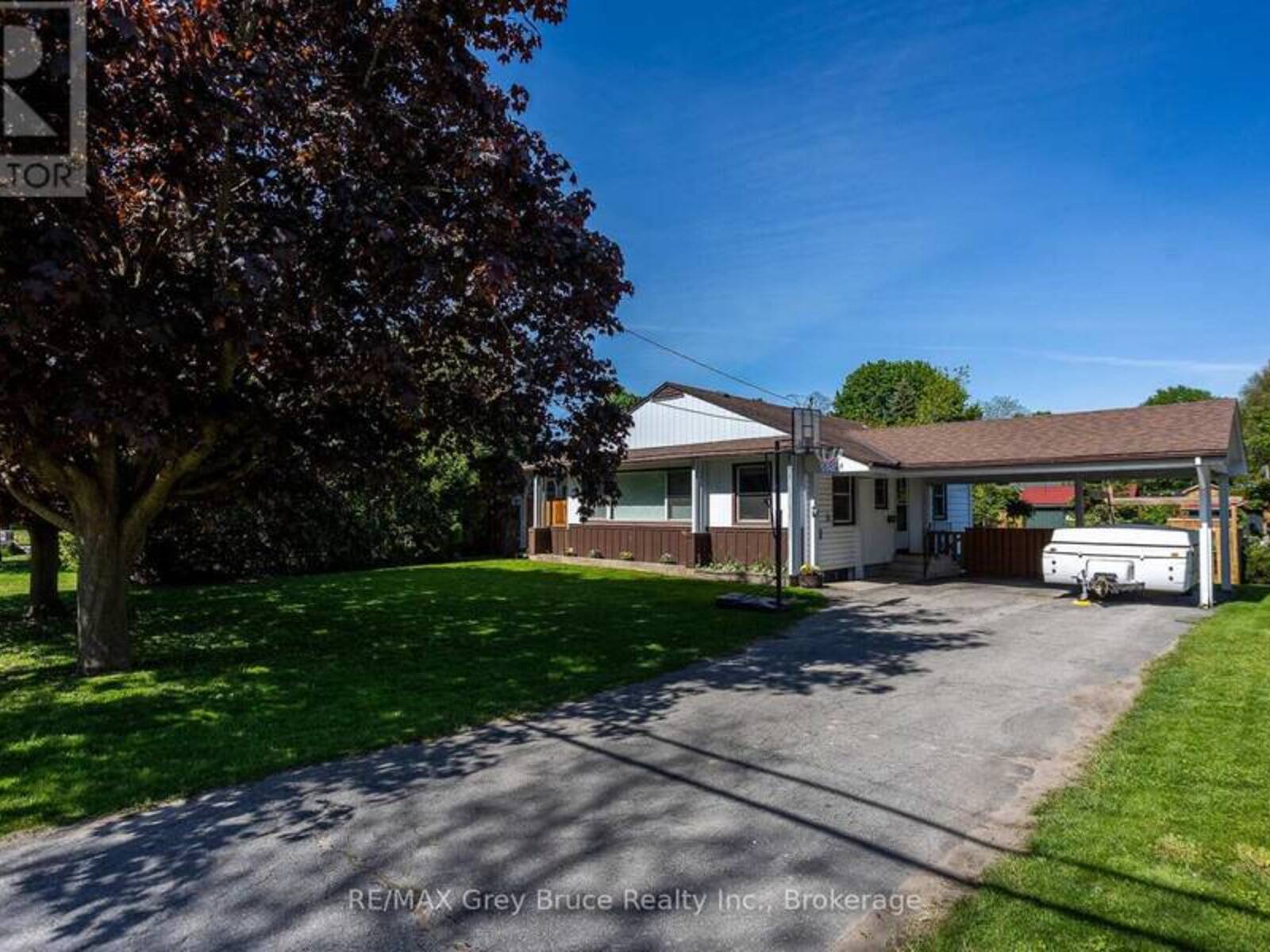 2120 4TH AVENUE W, Owen Sound, Ontario N4K 4Y5