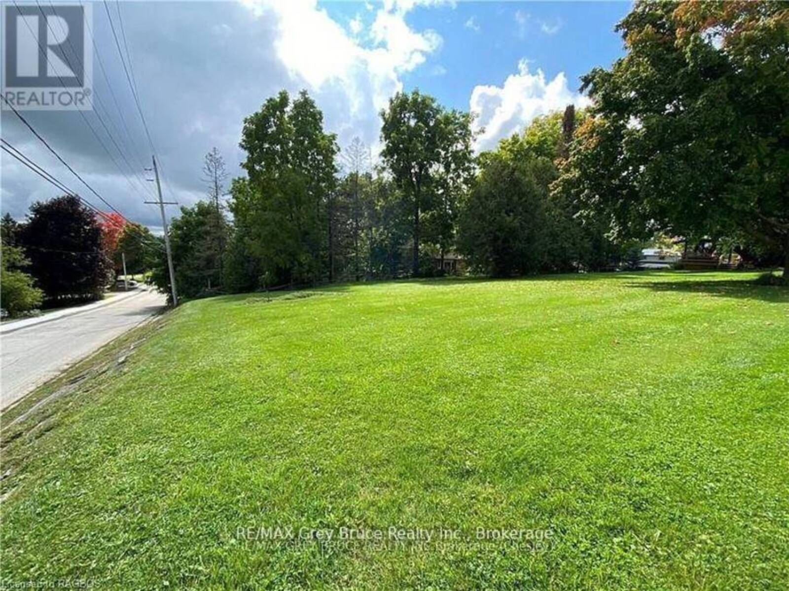 PT LOT 2 2ND AVENUE, Chesley, Ontario N0G 1L0