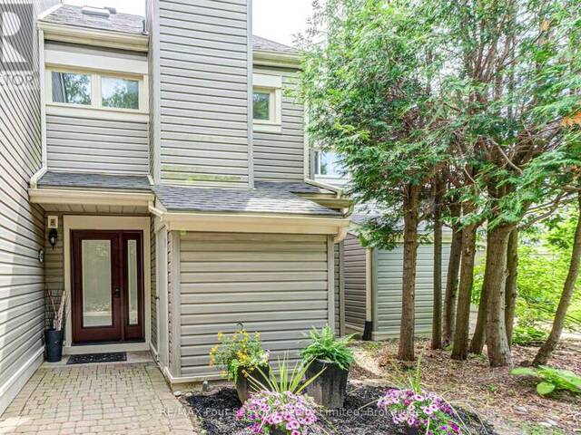 471 OXBOW CRESCENT Collingwood Ontario, L9Y 5B4 - 3 Bedrooms Condo For Sale