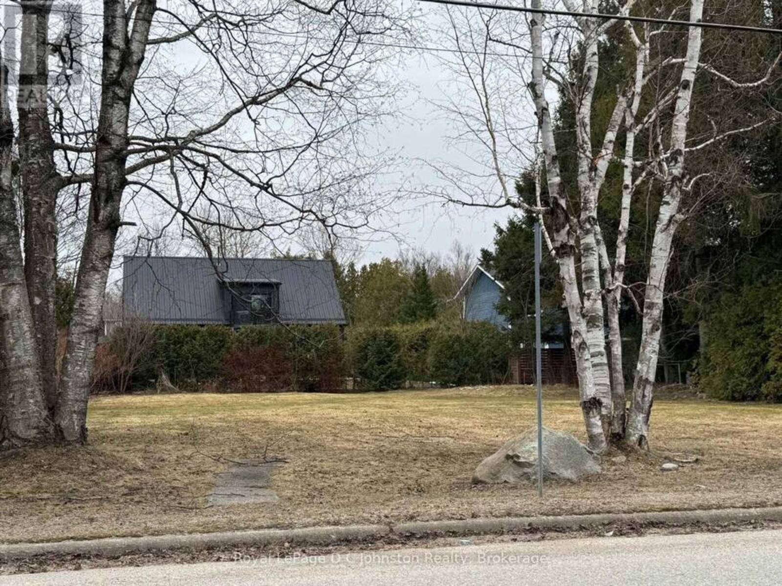 160 HURON STREET S, Southampton, Ontario N0H 2L0