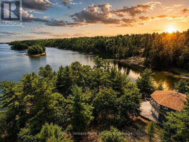 1, 3 & 4 LOON BAY Carling Ontario, P0G 1G0 - 3 Bedrooms Waterfront Home For sale