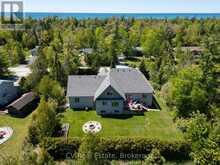 180 ST. EDMUNDS CRESCENT | Sauble Beach Ontario | Slide Image Four