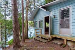 26 TAYLOR ISLAND 26LM | Gravenhurst Ontario | Slide Image Twenty