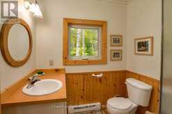 26 TAYLOR ISLAND 26LM | Gravenhurst Ontario | Slide Image Thirteen