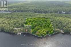 26 TAYLOR ISLAND 26LM | Gravenhurst Ontario | Slide Image Three