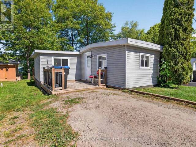 24 LAKESHORE ROAD Midland Ontario, L4R 0B8 - 2 Bedrooms Waterfront Home For sale