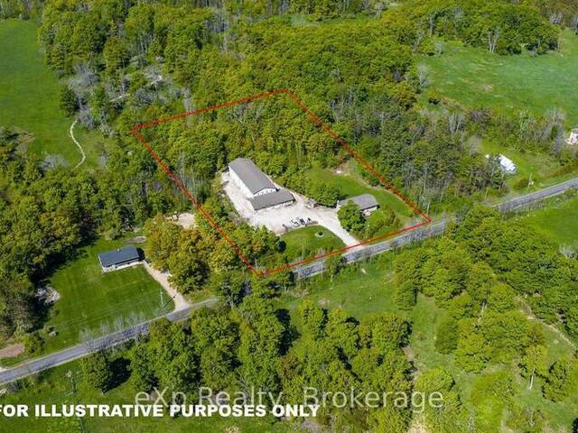 117 EAST ROAD Lion's Head Ontario, N0H 1W0 - 4 Bedrooms Home For Sale