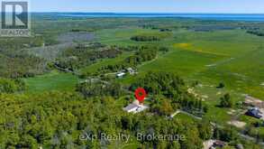117 EAST ROAD | Lion's Head Ontario | Slide Image Thirty