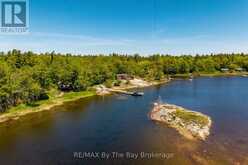 6980 ISLAND 1810/BONE ISLAND | Coldwater Ontario | Slide Image Forty-four