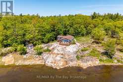 6980 ISLAND 1810/BONE ISLAND | Coldwater Ontario | Slide Image Four