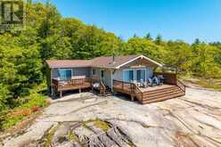 6980 ISLAND 1810/BONE ISLAND | Coldwater Ontario | Slide Image Five