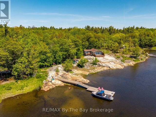 6980 ISLAND 1810/BONE ISLAND Coldwater Ontario, L0K 1E0 - 3 Bedrooms Waterfront Home For sale