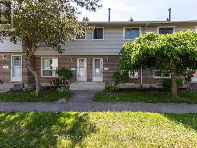 33 - 88 AVONWOOD DRIVE Stratford Ontario, N4Z 1B3 - 3 Bedrooms Condo For Sale