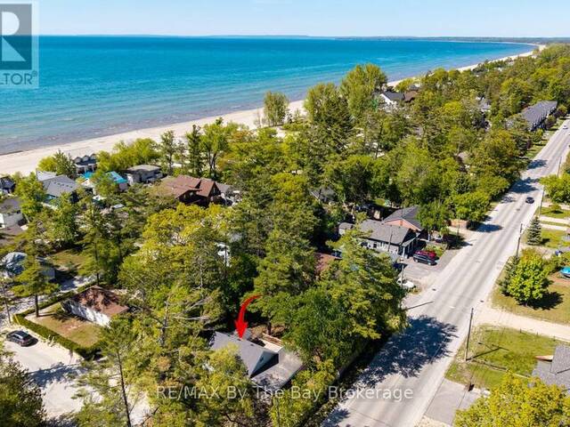 33 17TH STREET N Wasaga Beach Ontario, L9Z 2J1 - 3 Bedrooms Home For Sale