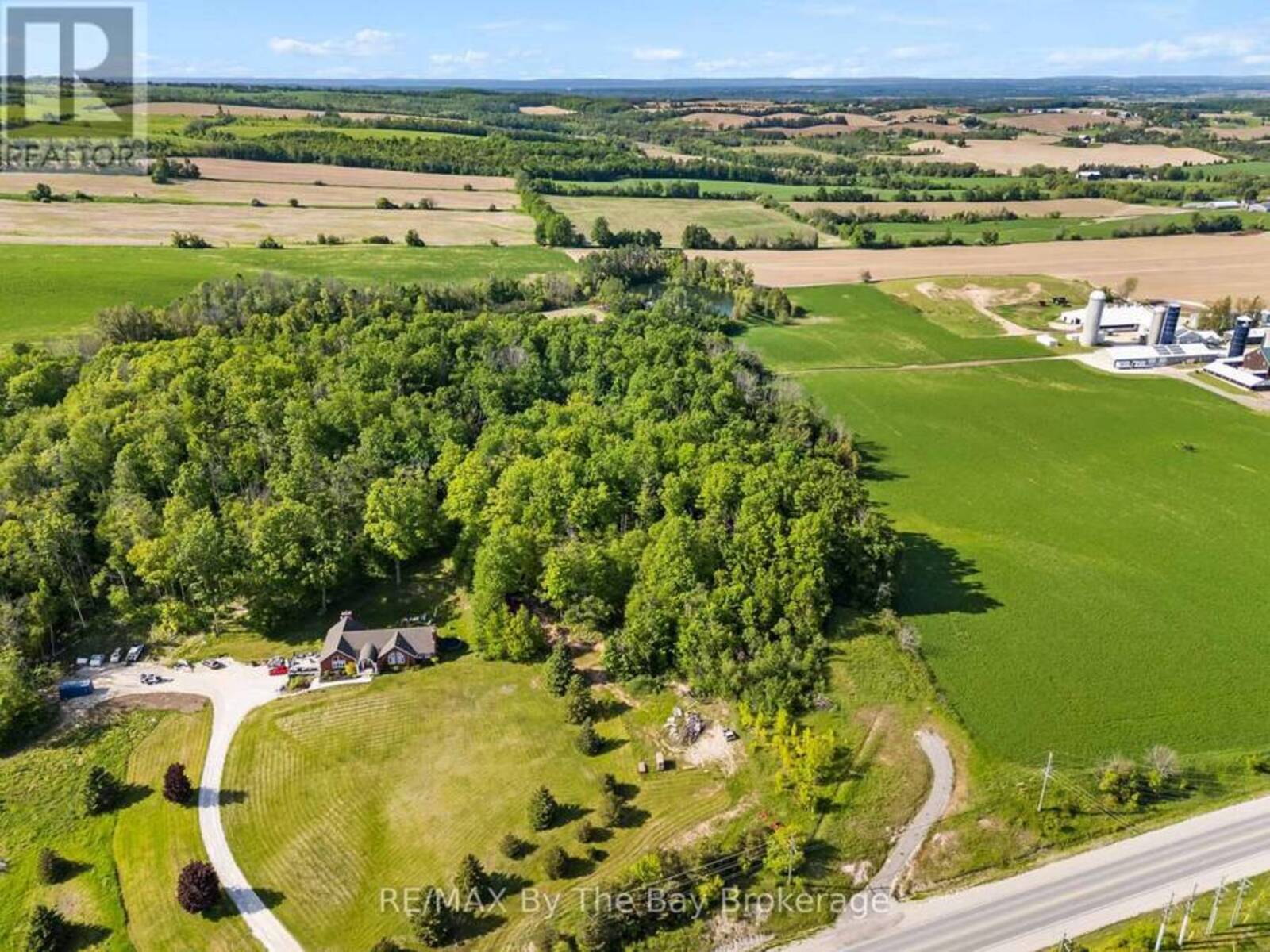 7346 COUNTY RD 9 ROAD, Creemore, Ontario L0M 1G0