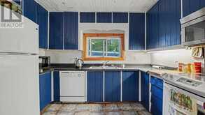 722 SOUTH HORN LK ROAD | Magnetawan Ontario | Slide Image Two
