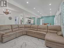 1013 GOODLIFE LANE | Lake of Bays Ontario | Slide Image Nine