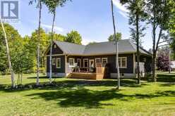 55 BEAUFORT CRESCENT | Tiny Ontario | Slide Image Three