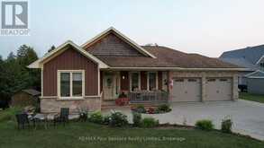 229 S RANKIN STREET | Southampton Ontario | Slide Image Two