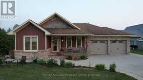 229 S RANKIN STREET | Southampton Ontario | Slide Image Nine