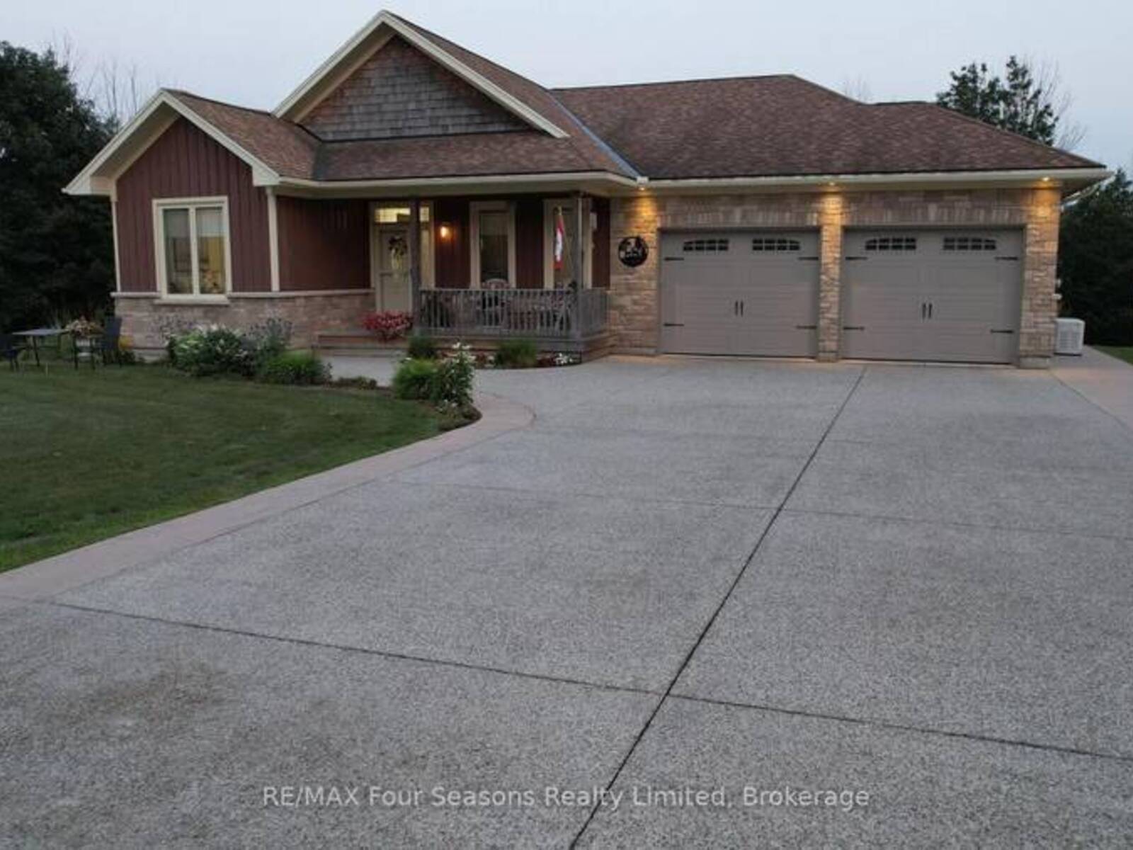 229 S RANKIN STREET, Southampton, Ontario N0H 2L0
