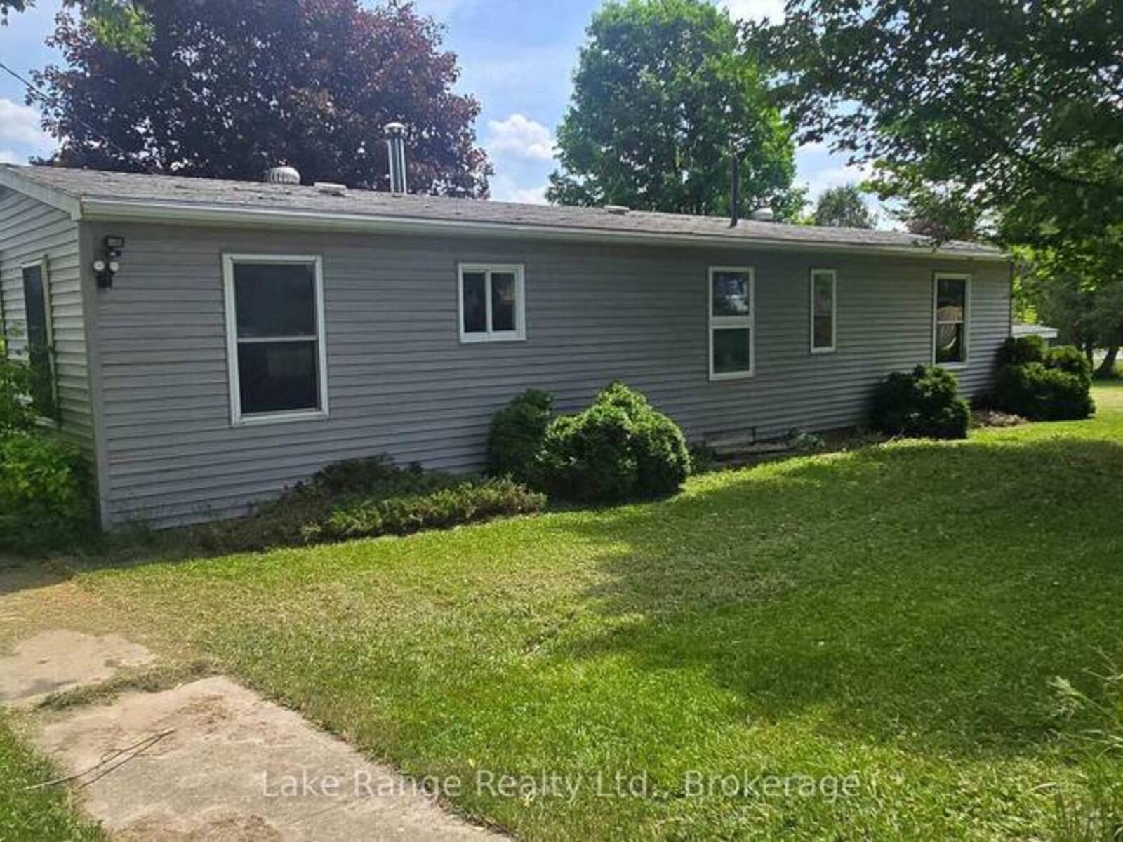 3525 HIGHWAY 9 HIGHWAY, Walkerton, Ontario N0G 2V0