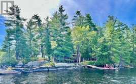 10 ISLAND 21 KL BOYD ISLAND | Gravenhurst Ontario | Slide Image Thirty-six