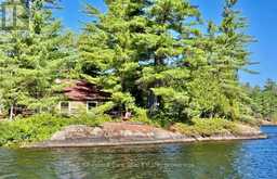 10 ISLAND 21 KL BOYD ISLAND | Gravenhurst Ontario | Slide Image Eight
