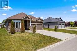 524 STORNOWAY | Kincardine Ontario | Slide Image Four