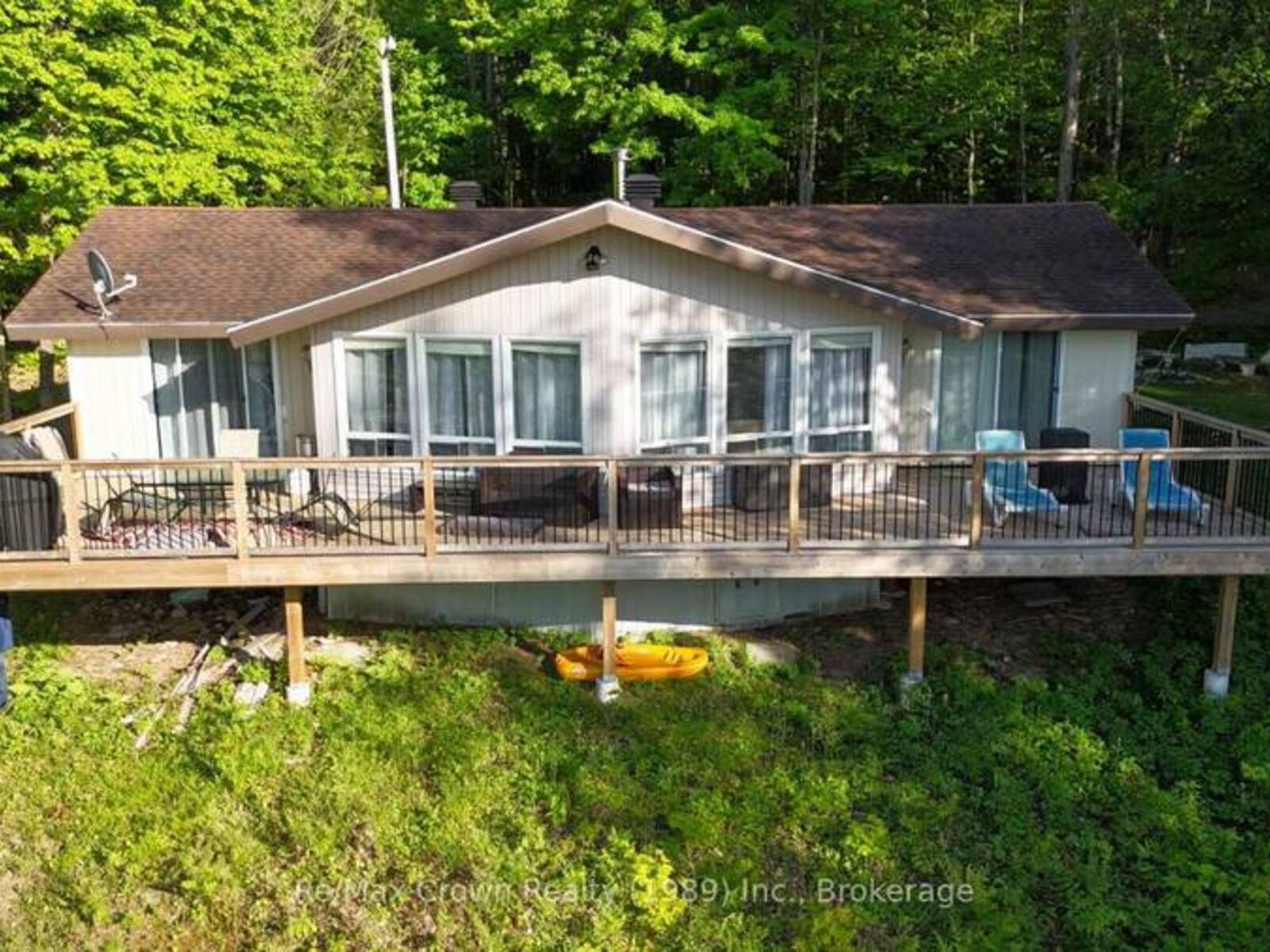 581 LIMBERLOST POINT ROAD, Parry Sound, Ontario P0H 2R0