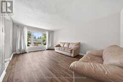 35 EASTVIEW ROAD | Guelph Ontario | Slide Image Four