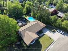 815 MUSKOKA ROAD N | Gravenhurst Ontario | Slide Image Two