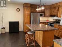815 MUSKOKA ROAD N | Gravenhurst Ontario | Slide Image Fifteen
