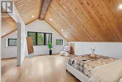 1315 NORTH DRIVE | Haliburton Ontario | Slide Image Thirteen