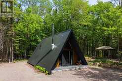 1315 NORTH DRIVE | Haliburton Ontario | Slide Image Fifteen