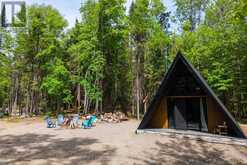 1315 NORTH DRIVE | Haliburton Ontario | Slide Image Sixteen