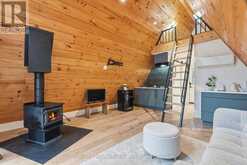 1315 NORTH DRIVE | Haliburton Ontario | Slide Image Seventeen