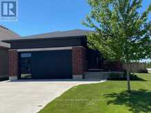 414 MARY ROSE AVENUE | Port Elgin Ontario | Slide Image Forty-two