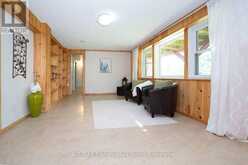 330 MANITOBA STREET | Bracebridge Ontario | Slide Image Nineteen