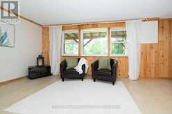 330 MANITOBA STREET | Bracebridge Ontario | Slide Image Twenty