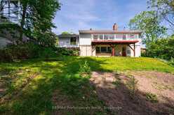 330 MANITOBA STREET | Bracebridge Ontario | Slide Image Thirty-two