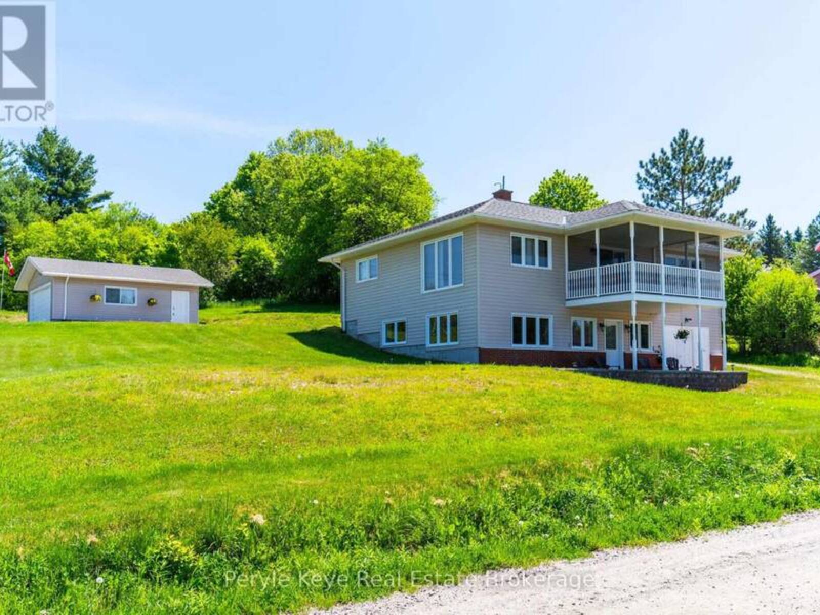 81 MILLER STREET, Magnetawan, Ontario P0A 1P0